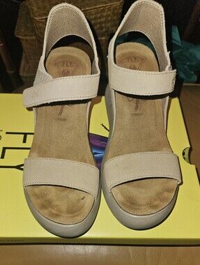 Fly London GOGO967FLY wedge sandals in taupe suede, EU 37 (approximately US 7).